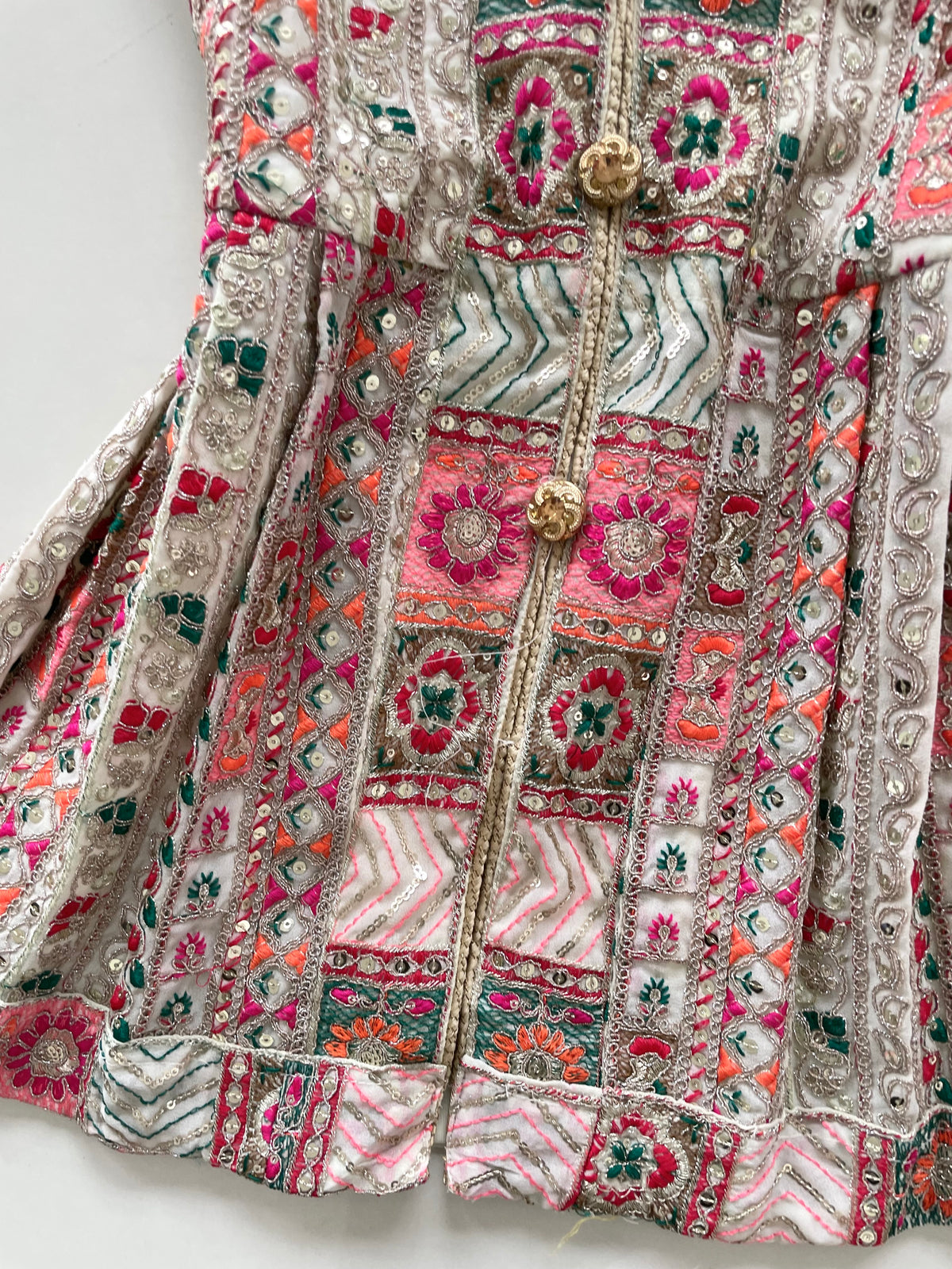 Embroidered Desi Kurta-Bust 30